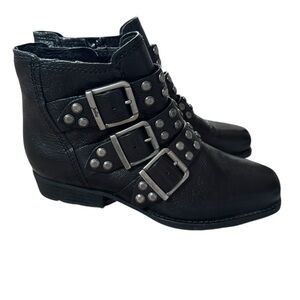 Zodiac Adele Triple Buckle Leather Studded Women’s Black Ankle Booties Sz 5
